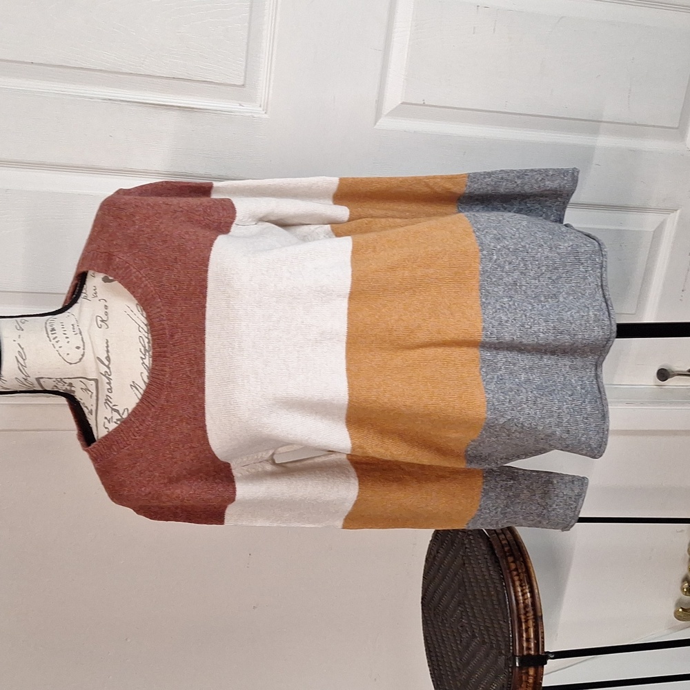 Pinque Sweater Lightweight Color Multi Size XL